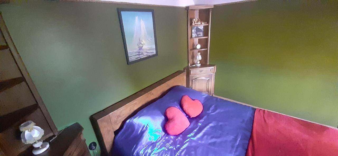 Yacht Club Apartment เลียปาญา ภายนอก รูปภาพ